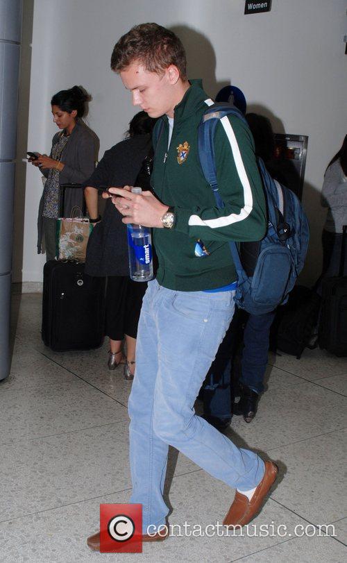 Barron Hilton, LAX