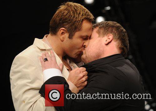 David Walliams and James Corden Share A Steamy Moment On The Catwalk 1