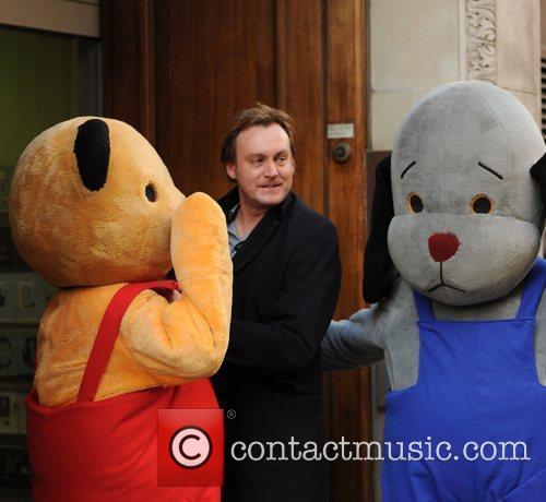 Philip Glenister