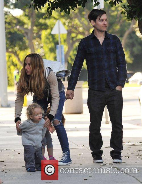 Tobey Maguire and Jennifer Meyer