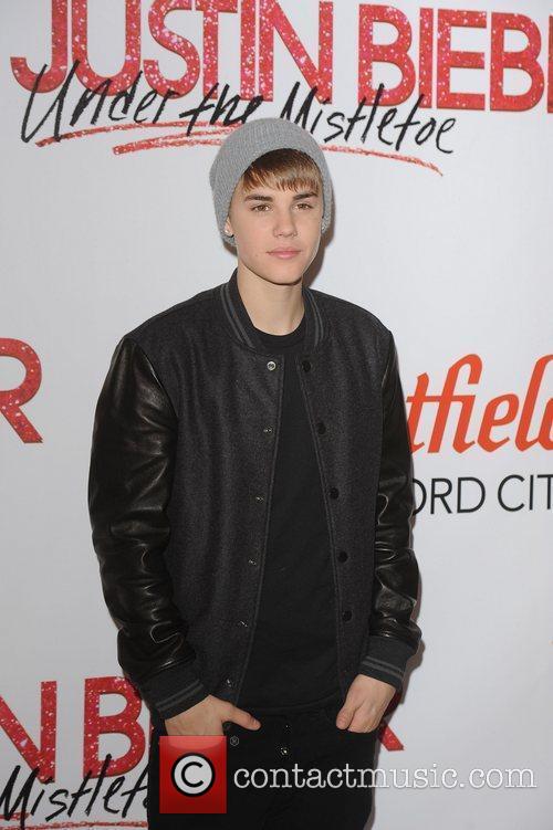 Justin Bieber and The Westfield Shopping Centre 1