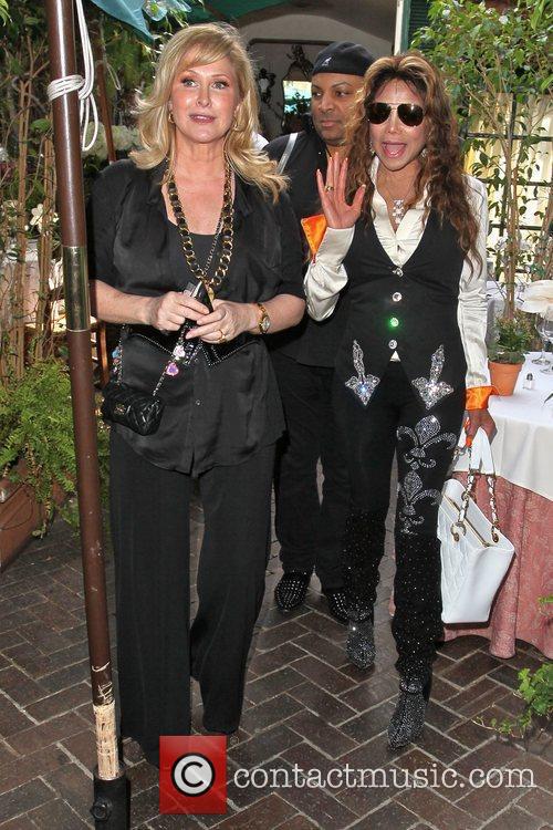 Kathy Hilton and La Toya Jackson 1