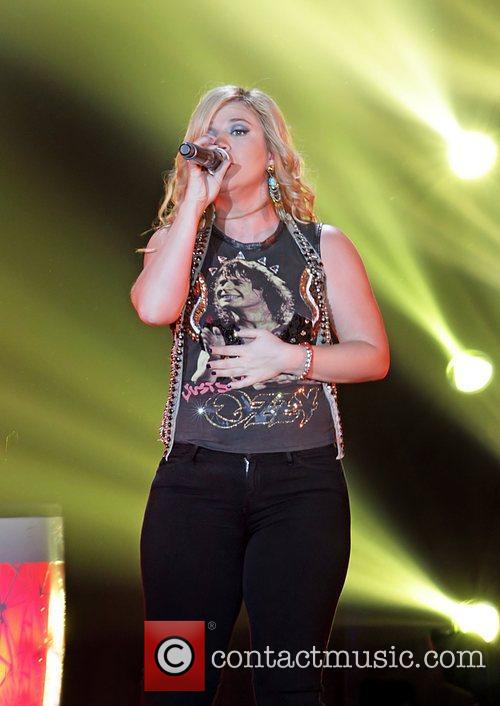 Kelly Clarkson