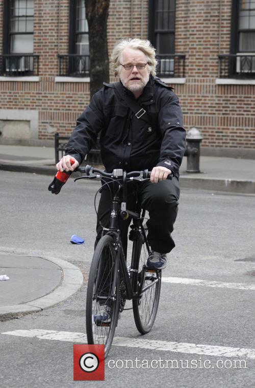 Philip Seymour Hoffman NYC Bike
