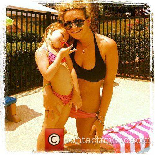 Jamie Lynn Spears and her daughter
