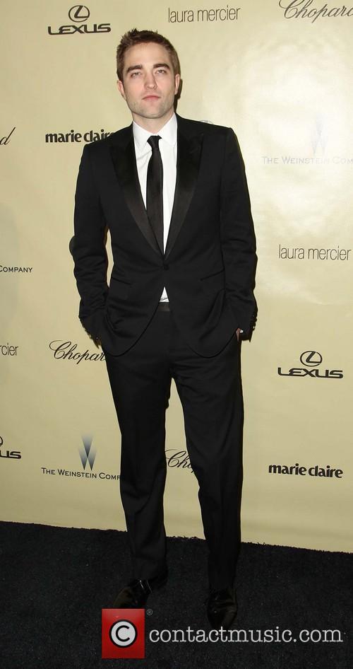 Robert Pattinson Golden Globes