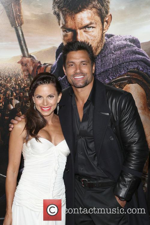 Manu Bennett 1