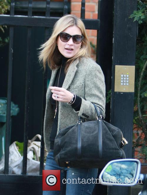kate Moss - kate Moss leaving home | 20 Pictures | Contactmusic.com