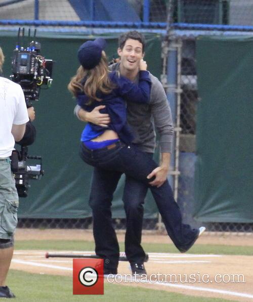 Jennifer Love Hewitt and Brian Hallisay 1