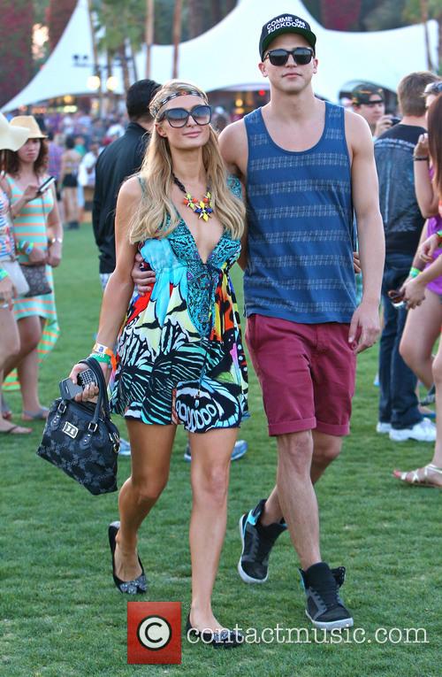 Paris Hilton and River Viiperi 1