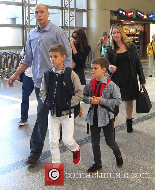 Victoria Beckham, Harper Seven Beckham, Romeo Beckham, Brooklyn Beckham and Cruz Beckham 1