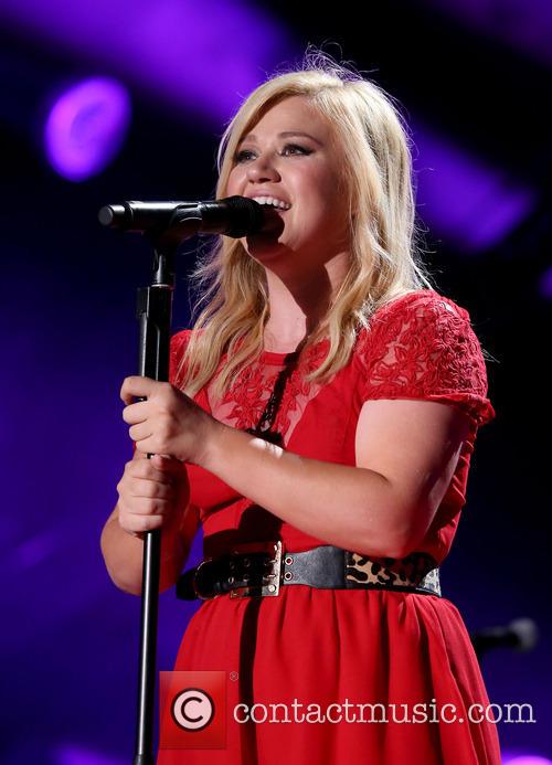 Kelly Clarkson, CMA Music Festival