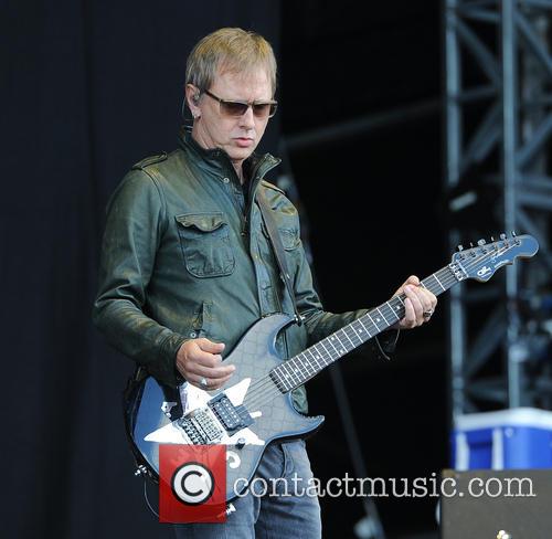 Jerry Cantrell, Mike Inez and Alice In Chains 1