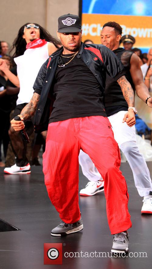 Chris Brown Performing