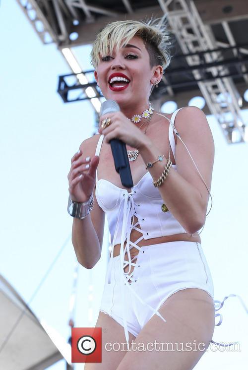 Miley Cyrus iHeartRadio Festival