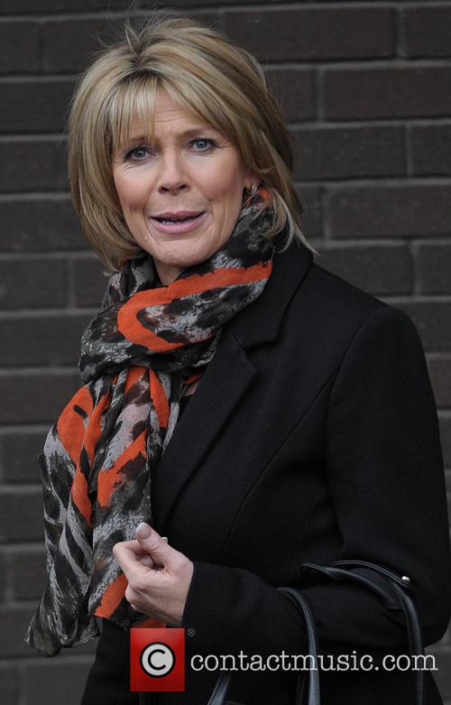 Ruth Langsford - Ruth Langsford leaving the ITV Studios | 5 Pictures ...