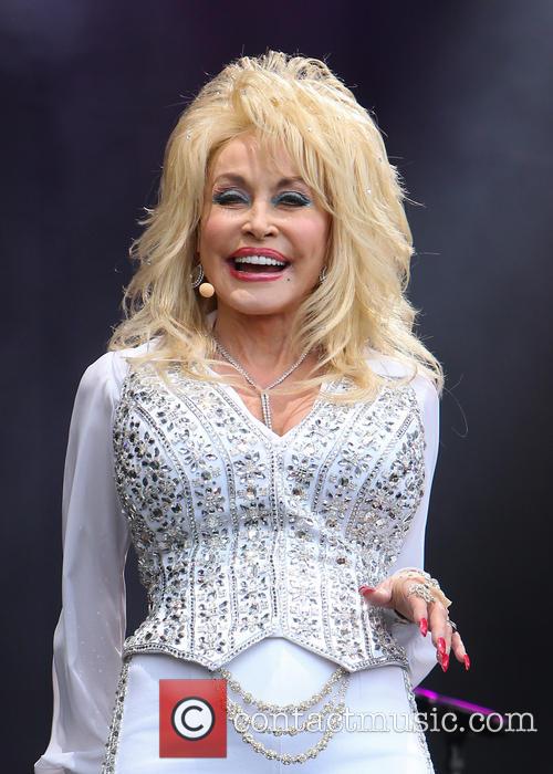 Dolly Parton At Glastonbury