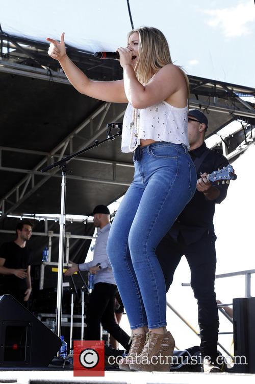 Lauren Alaina 1