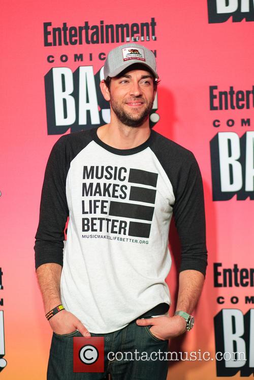 Zachary Levi 1