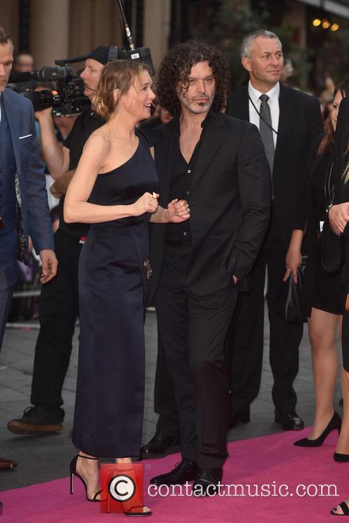 Renee Zellweger and Doyle Bramhall 6