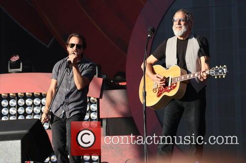 Eddie Vedder and Yusuf/cat Stevens 2