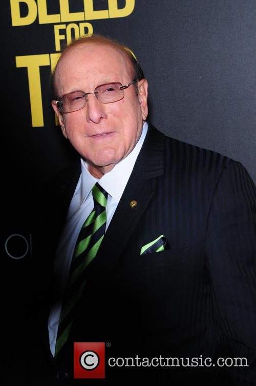 Clive Davis 5