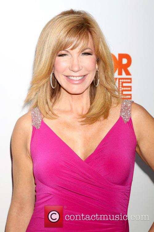 Leeza Gibbons 2