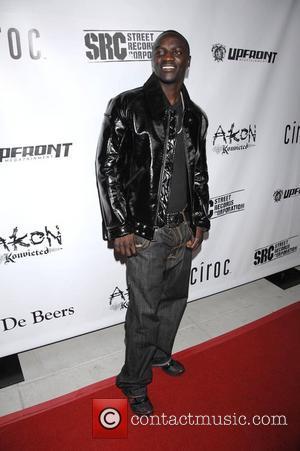 Grammy Awards, Akon