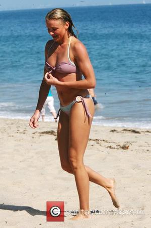 Cameron Diaz, Malibu Beach