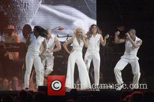 Christina Aguilera, Acer Arena