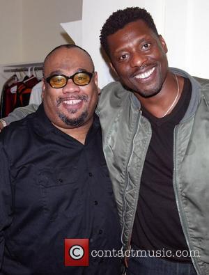 Eamonn Walker from the HBO series OZ visits Stew from the new Broadway musical Passing Strange at the Belasco Theatre....