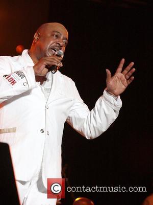 Peabo's Pals Buy Back Grammys