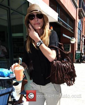 Actress Vera Farmiga leaving Caffe Del Arte with a fruit smoothie and a bruise on her nose Los Angeles, California...