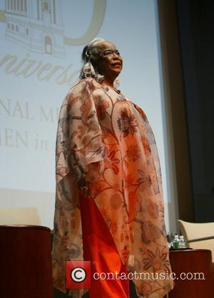 Della Reese National Museum of Women in the Arts honors five women at 'Legacies of Women in the Performing Arts'...