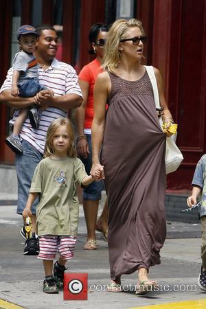 Kate Hudson and son Ryder Robertson go out for lunch in Manhattan New York City, USA - 03.08.08