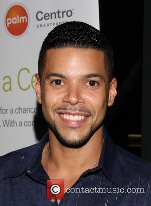 Wilson Cruz Verizon Palm Centro Launch Party at Elevate Lounge Los Angeles, California - 26.06.08