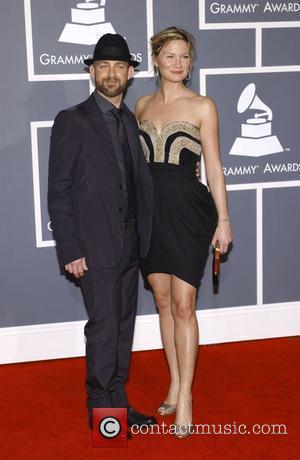 Sugarland 51st Annual Grammy Awards held at the Staples Center - Red carpet arrivals Los Angeles, California - 08.02.09