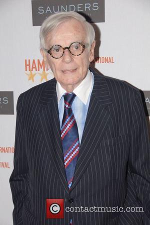 Author Dominick Dunne Loses Cancer Battle