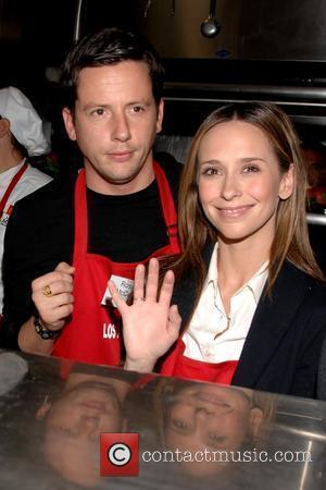 Ross McCall and Jennifer Love Hewitt LA Mission and Anne Douglas Center's Thanksgiving Meal For The Homeless Los Angeles, California...