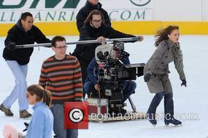 Natalie Portman on the set for 'Love and Other Impossible Pursuits' filming at the Wolman rink in Central Park New...