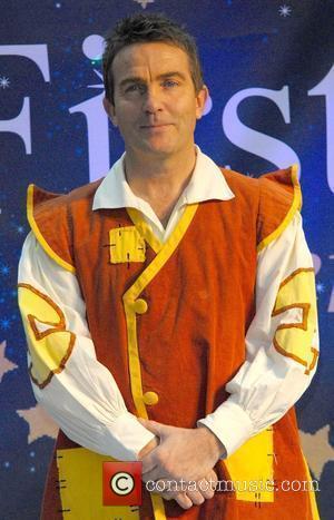 Bradley Walsh Celebrities Promote Panto Season at the O2 Centre - Photocall London, England - 19.11.08