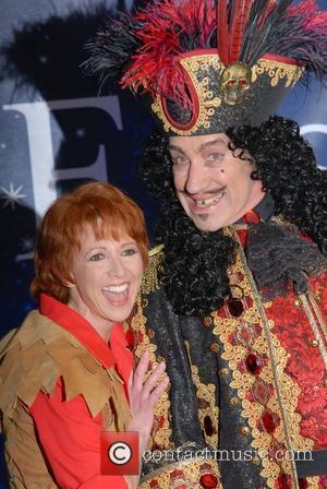 Bonnie Langford; Simon Callow  Celebrities Promote Panto Season at the O2 Centre - Photocall London, England - 19.11.08