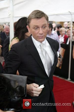 Daniel Craig