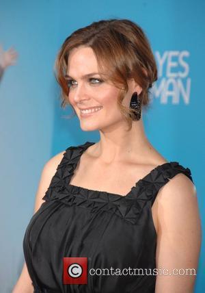 Emily Deschanel Los Angeles Premiere of 'Yes Man' held at the Mann Village Theatre - Arrivals Los Angeles, California -...