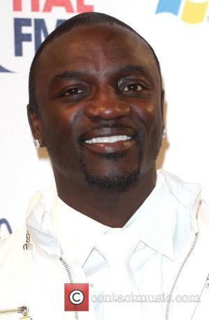 Akon, O2 Arena