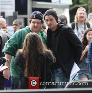 Staples Center, Garrett Hedlund