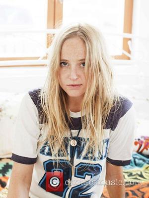 Lissie - Press Photo - 07.07.10