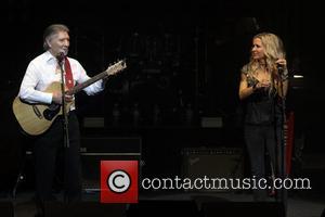 Danielle Spencer and Don Spencer Danielle Spencer, wife of Russell Crowe, hosts a fund-raiser at the State Theatre for the...