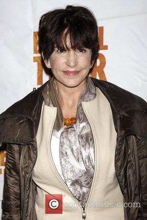 Mercedes Ruehl Pictures | Photo Gallery | Contactmusic.com