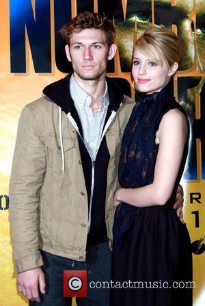 Alex Pettyfer and Dianna Agron